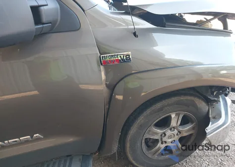 2011 Toyota Tundra Double Cab Sr5 z USA, uszkodzony, nr VIN 5TFRY5F18BX115310